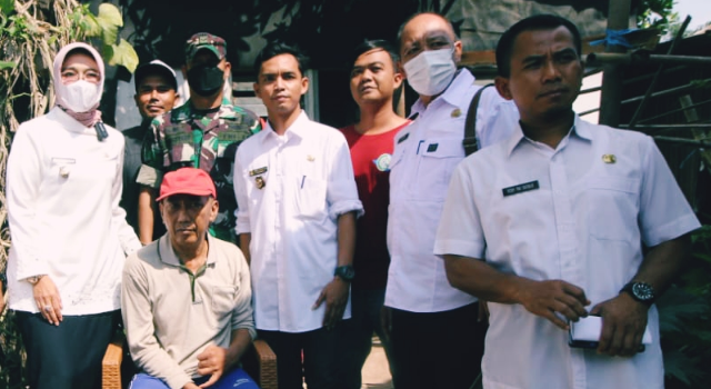 Wabup Datangi Langsung Warga Miskin