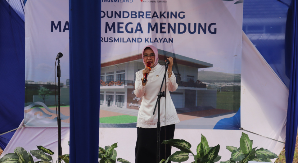 Groundbreaking Masjid Mega Mendung Trusmiland Klayan