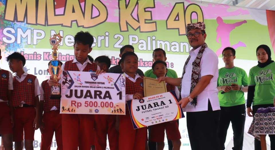 Hadiri Milad SMPN 2 Palimanan, Bupati Cirebon Dukung Penerapan Kurikulum Merdeka