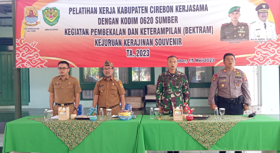 Tingkatkan Ekonomi Keluarga, Bupati Minta Warga Punya Bekal Keterampilan