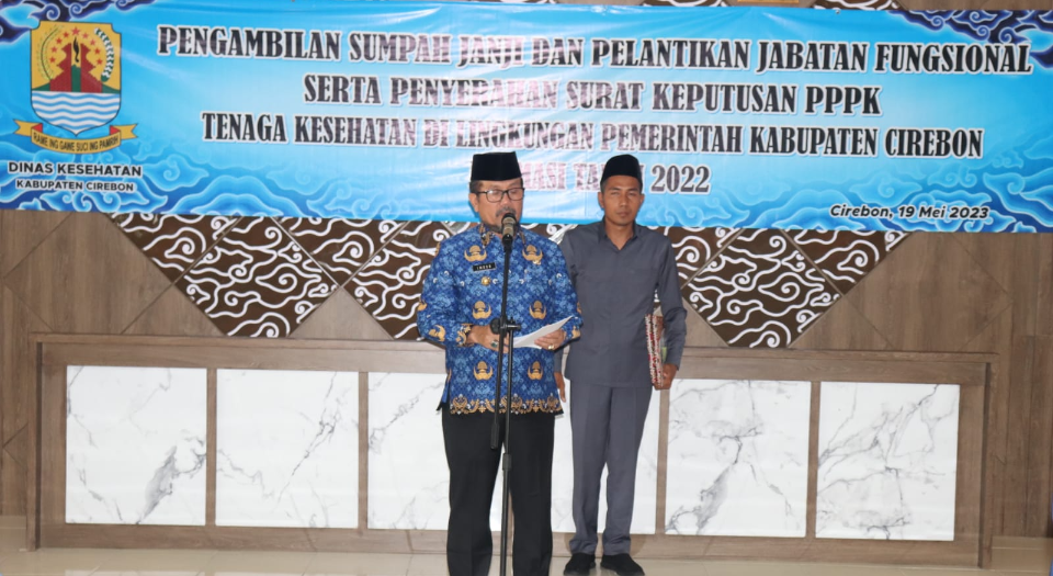 Tenaga Kesehatan Ujung Tombak Menjaga Ketahanan Nasional, Bupati Lantik 70 PPPK Nakes