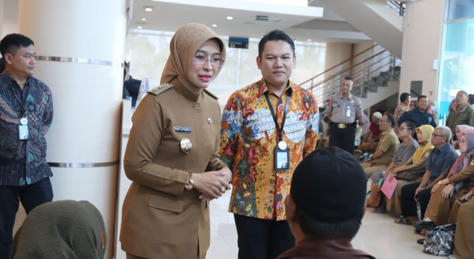 Hadiri Harpelnas, Wabup Ayu Apresiasi Inovasi Bank BJB Cabang Sumber