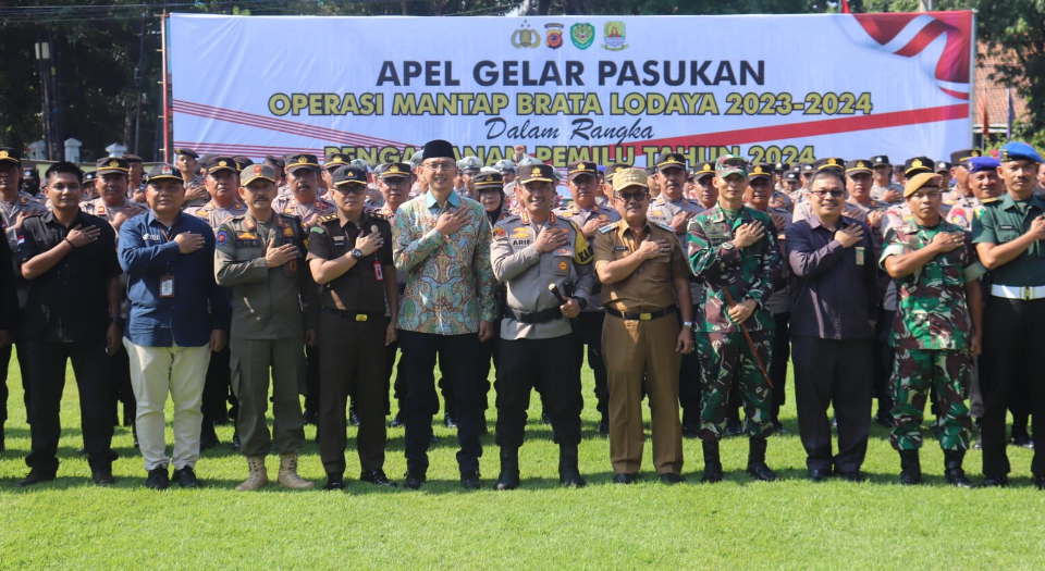 1268 Personel Dikerahkan untuk Pemilu 2024, Bupati Imron: Semoga Pesta Demokrasi Bisa Berjalan Aman dan Kondusif