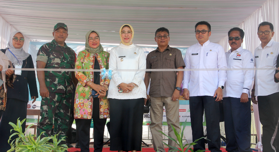 Job Fair, Pertemukan Langsung antara Para Pemberi Kerja dengan Para Pencari Kerja di Kabupaten Cirebon